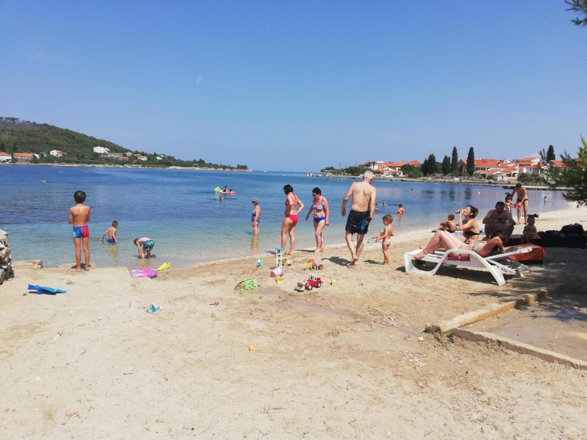 Apartman Andela Preko Esterno foto